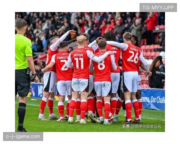 德比郡英甲赛季强势开局,冠军相初显 德比郡英甲赛季强势开局,冠军相初显